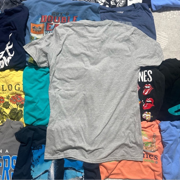 Schitts Creek T-Shirt Logo Comedy TV Show Grey Size M - Picture 4 of 4